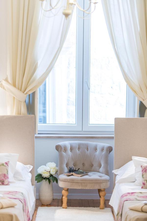 Guest House Flores Ragusa Esterno foto