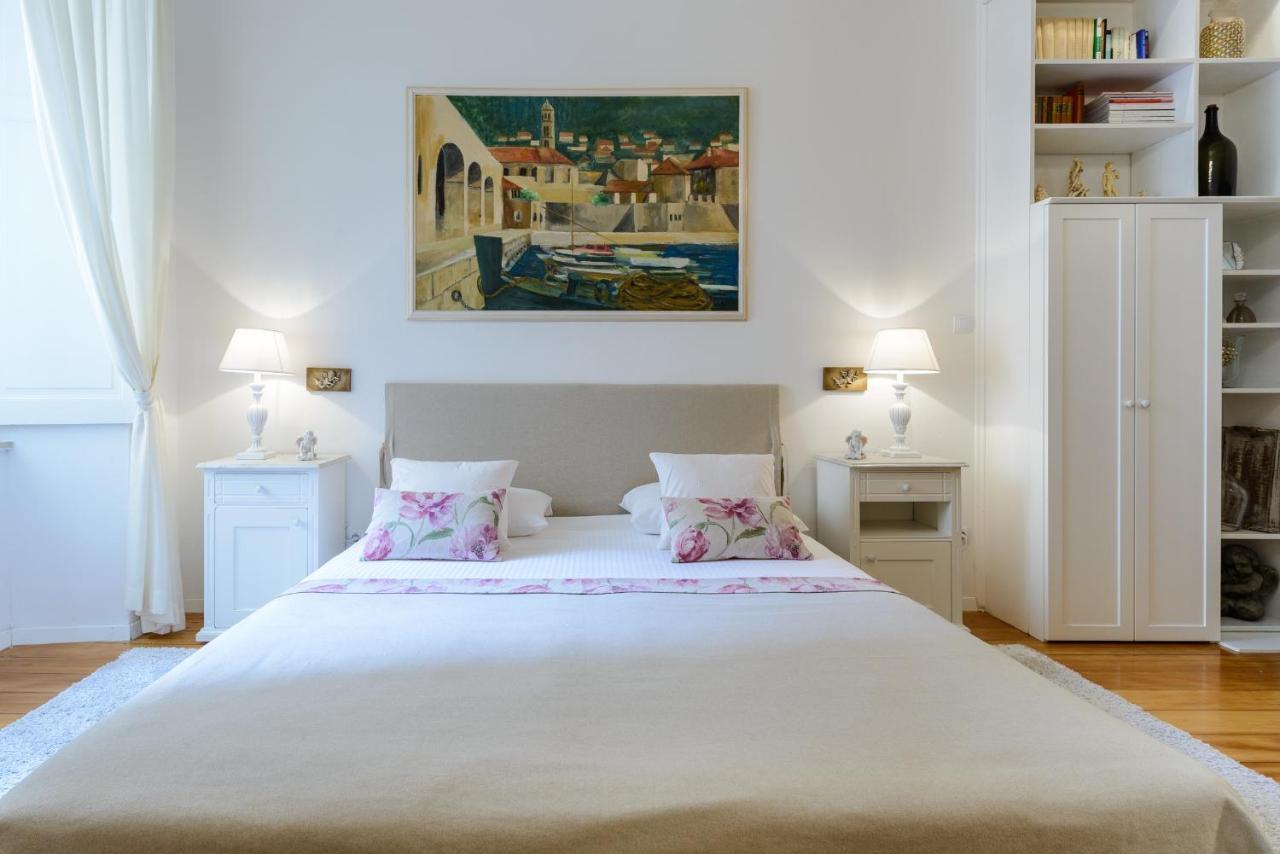 Guest House Flores Ragusa Esterno foto