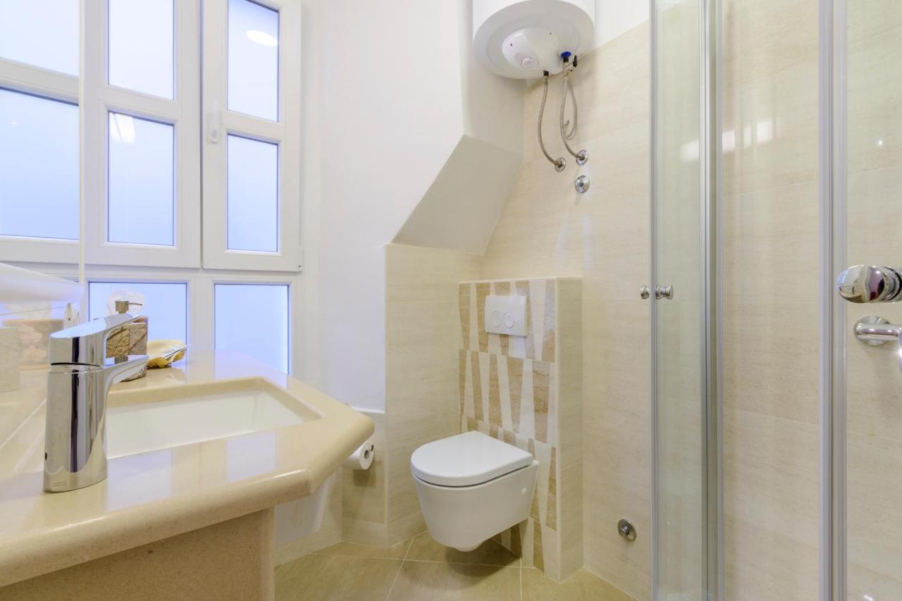 Guest House Flores Ragusa Esterno foto